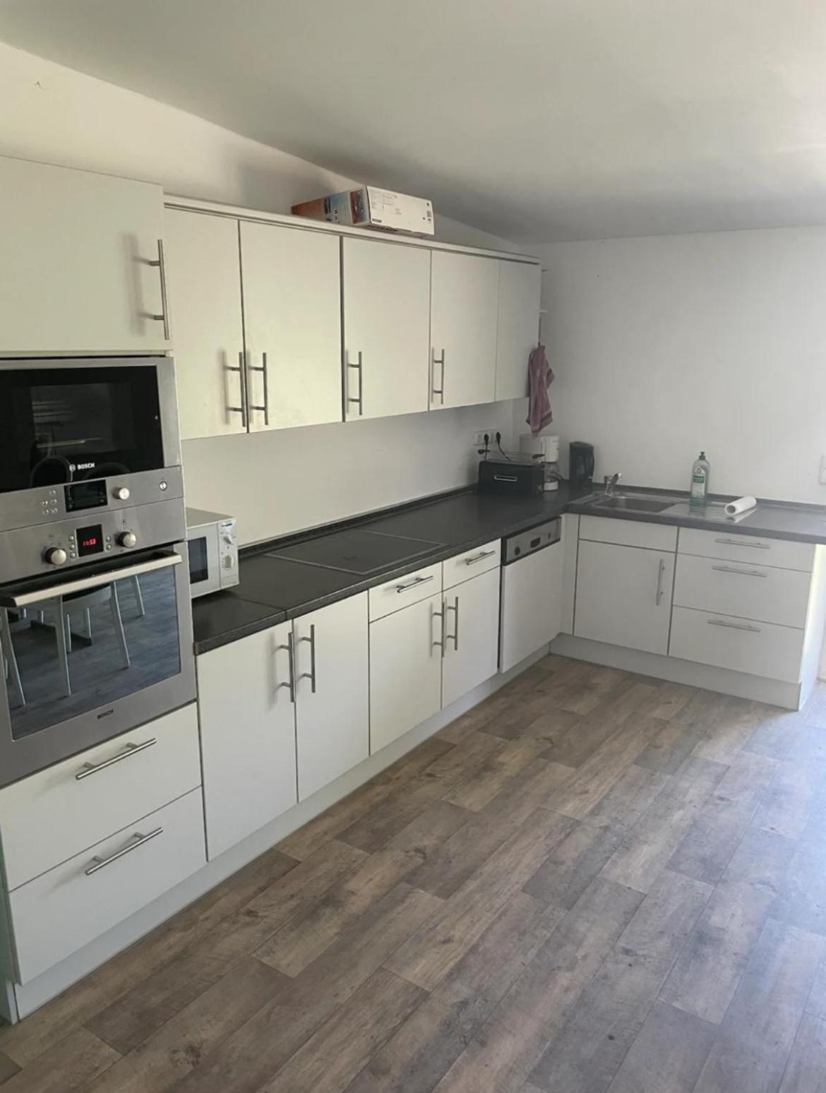 Ferienzimmer Mit Zwei Einzelbetten Und Gemeinschaftkueche Warnow  Exterior photo